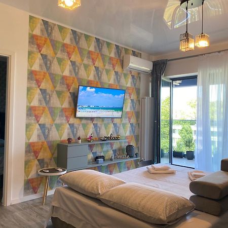 Elysse Sunrise Apartment Мамая Экстерьер фото